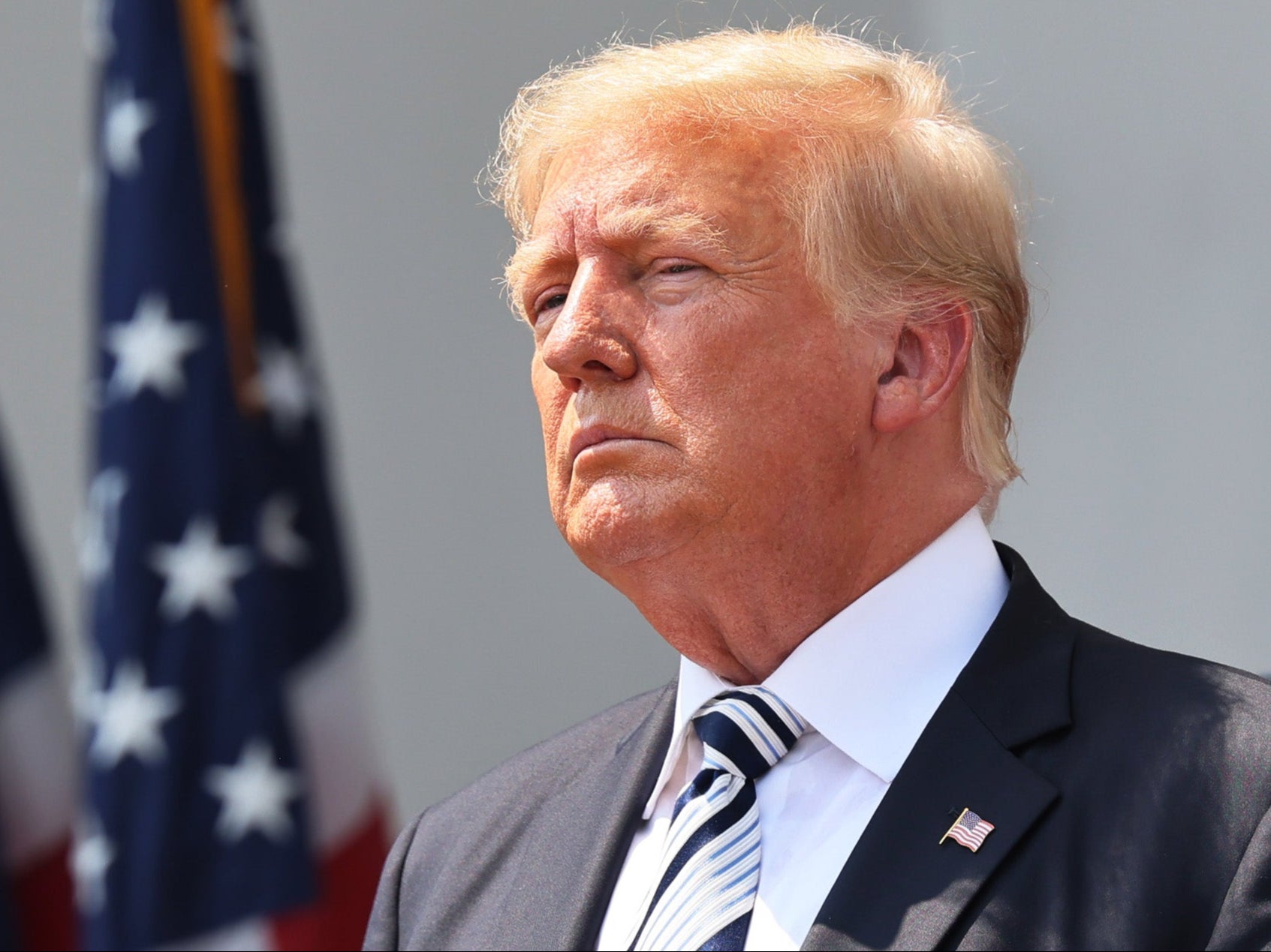 Trump juega a ser el campeón anticensura contra los gigantes de las redes sociales