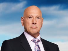 Claude Littner sale de ‘The Apprentice’ después de casi perder una pierna en horrible accidente