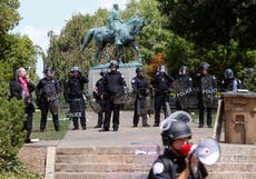 Charlottesville se dispone a retirar estatua confederada