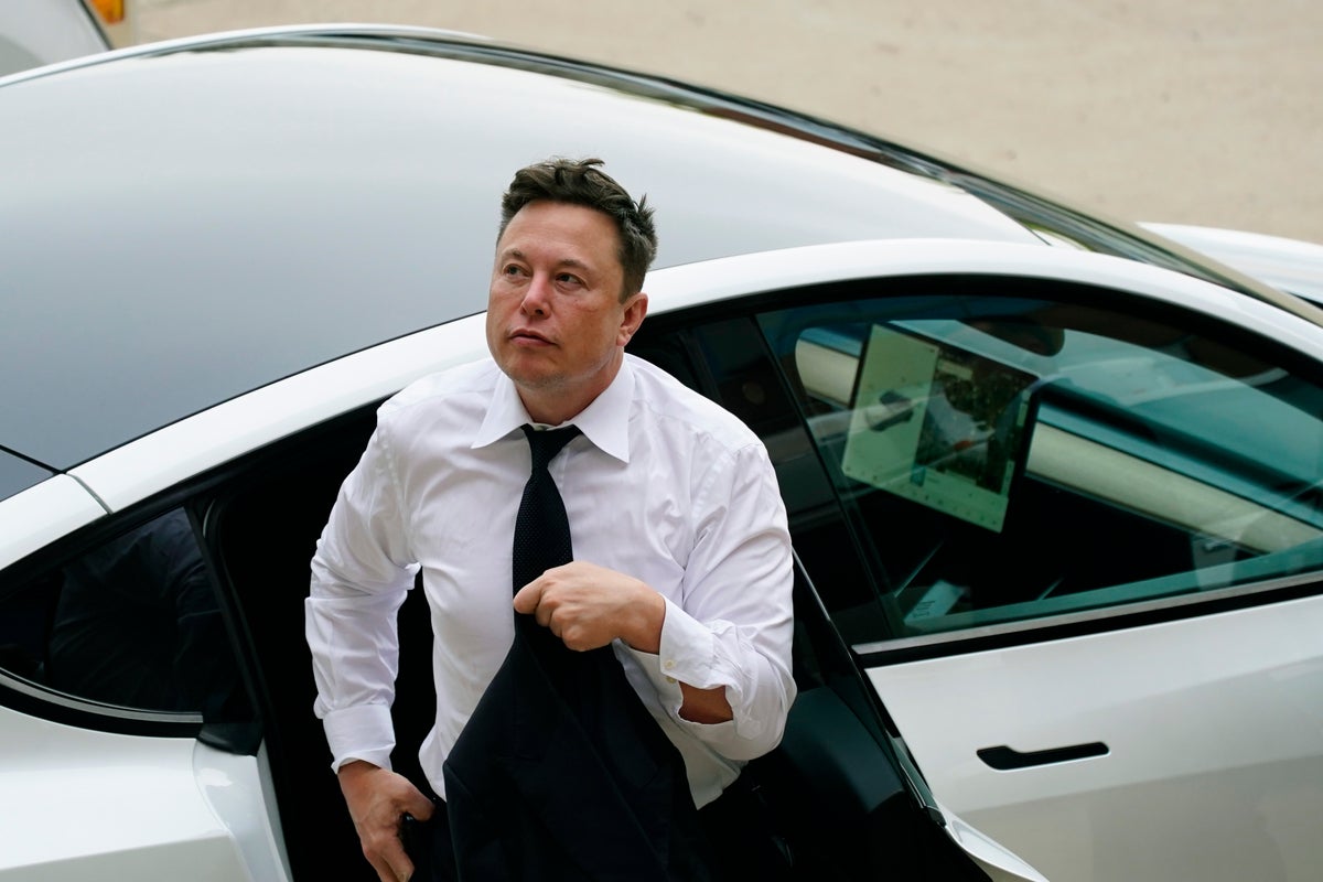 El testimonio de Elon Musk en la demanda de Tesla se detuvo cuando el ...