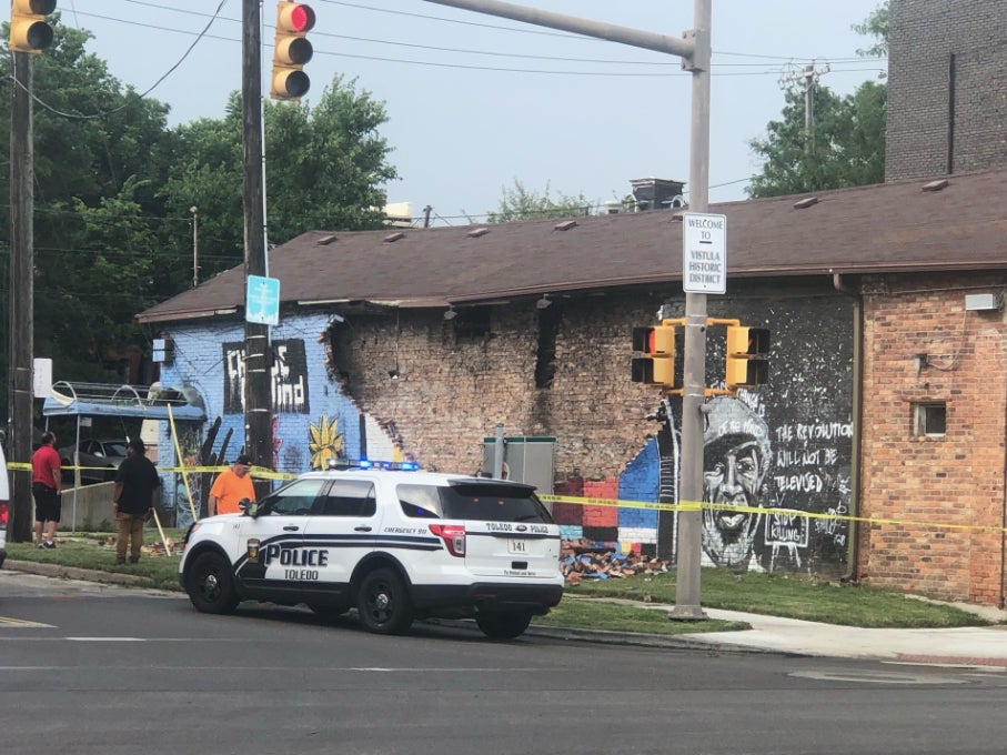 Aniquilan a Donald Trump Jr por mensaje de odio que celebra la destrucción del monumento a George Floyd