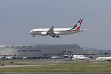 Avión presidencial viaja a Tokio con material deportivo y médico para atletas mexicanos