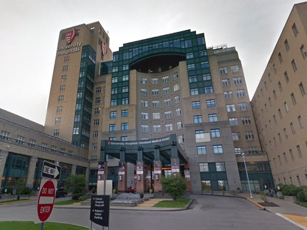 University Hospital en Cleveland, Ohio, donde un riñón fue transferido por error al paciente equivocado.
