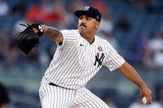 Yanquis-Boston pospuesto por brote COVID de NY