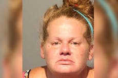 Mujer irrumpe en consultorio dental y saca 13 dientes a paciente inconsciente