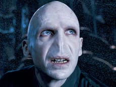 Ralph Fiennes aprueba a Cillian Murphy como el nuevo Voldemort