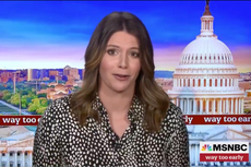 Kasie Hunt abandona MSNBC y lo anuncia en vivo para sorpresa de la audiencia