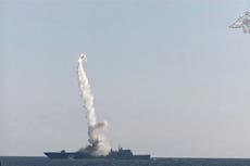 Rusia anuncia una prueba exitosa de un misil hipersónico