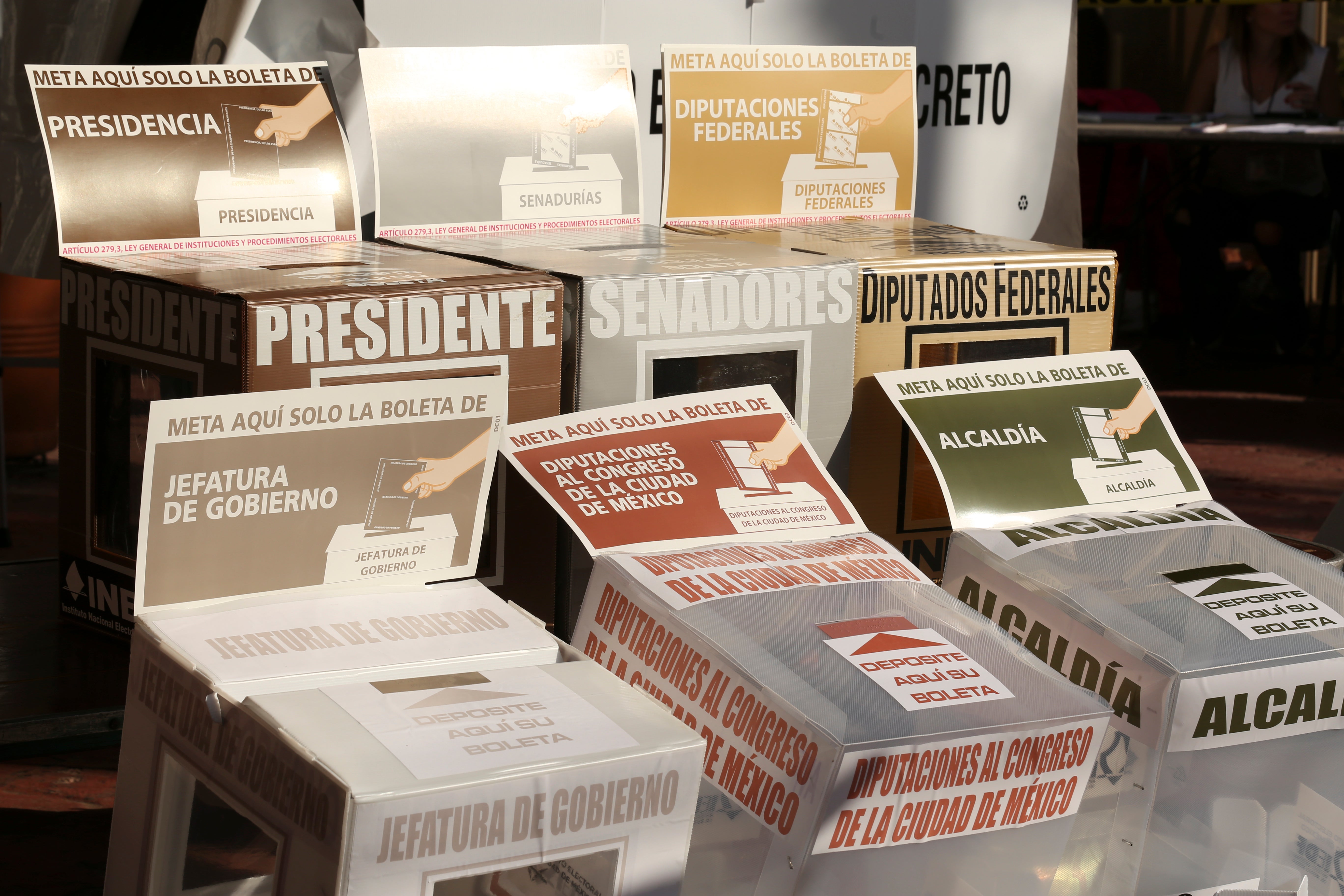 Retos para lograr la plena participación política de los mexicanos en el exterior