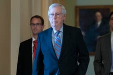 EEUU: Demócratas acusan a McConnell de “estratagema” dañina