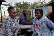Canadá y Zimbabue: Dos campañas muy distintas de vacunación