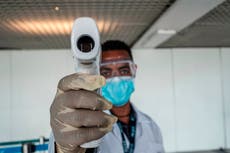 Estados Unidos planea exigir la vacunación de los turistas extranjeros en los primeros pasos hacia la reapertura