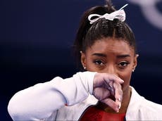 Simone Biles: la gimnasta de EE.UU. revela problemas de salud mental tras abandonar a su equipo en la final