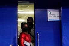 Simone Biles se retira de concurso individual de gimnasia