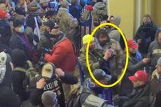 Detienen a político neoyorquino por disturbios en el Capitolio tras presumirlo en Instagram