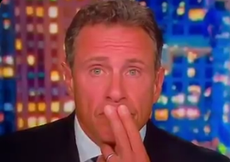 “Suenas como un idiota”: presentador de CNN ridiculiza a restaurantero antivacunas