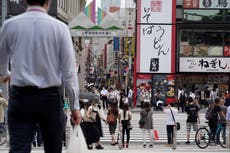 Japón amplía el estado de emergencia por COVID a 4 áreas más