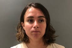 Compañera de habitación llama al 911 y admite asesinato de reconocida escultora