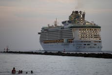 Pasajeros de cruceros desconocen impacto “dañino” de industria en vida marina y salud humana