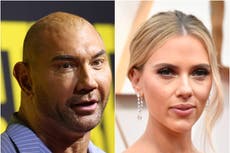 Scarlett Johansson: Dave Bautista divide a los fans con su respuesta a demanda contra Disney