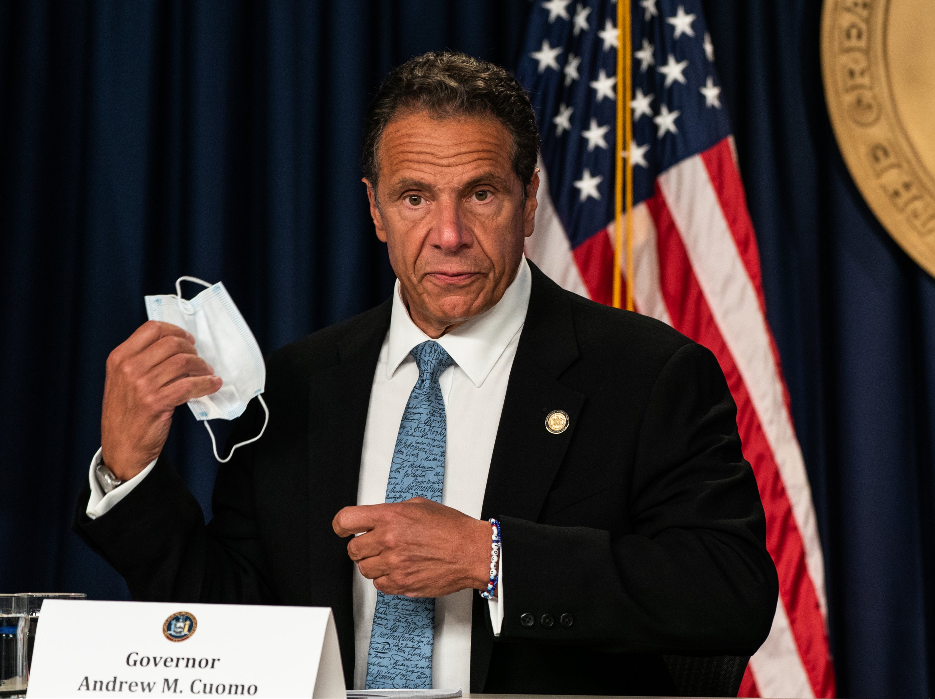 New York Times pide al gobernador Andrew Cuomo que renuncie tras informe de acoso sexual