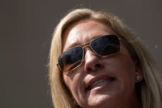 COVID: Marjorie Taylor Greene suspendida de Twitter durante una semana por afirmar que las vacunas están ‘fallando’