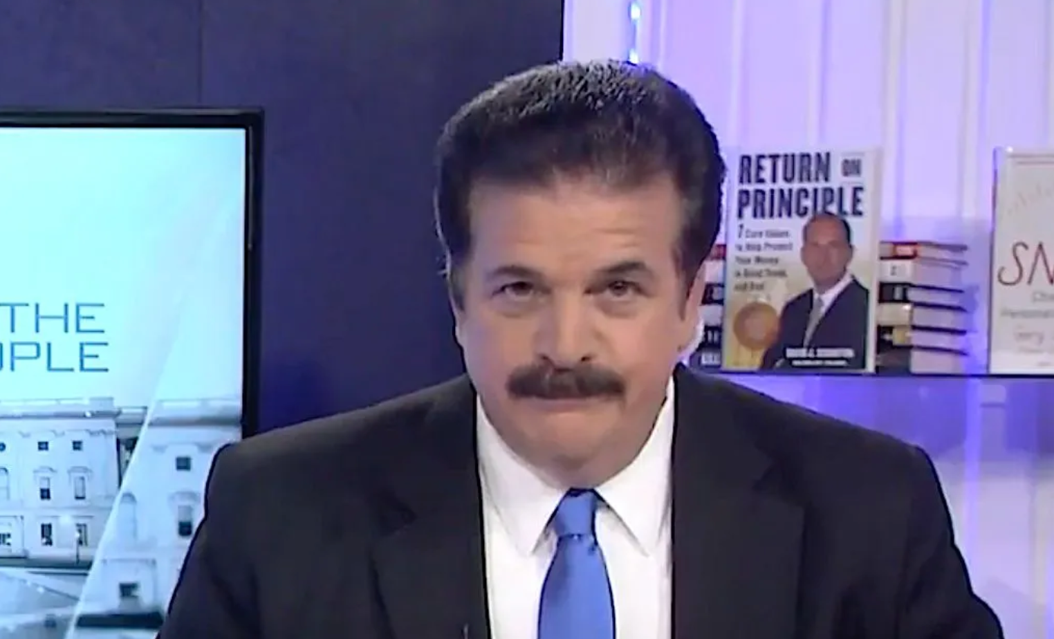 Locutor de radio antivacunas en Florida muere de COVID a los 65 años