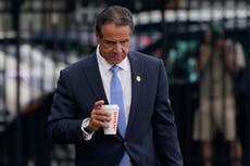 Qué se sabe, qué no y qué sigue tras renuncia de Cuomo