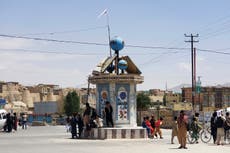 Los talibanes avanzan tras capturar dos ciudades importantes