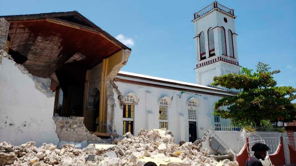 Terremoto en Haití: cientos de muertos después de que un terremoto de magnitud 7.2 devastó la isla