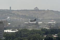 Talibanes ingresan a Kabul por todos lados, confirman autoridades afganas