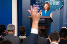 Jen Psaki y Joe Biden se van de vacaciones cuando los talibanes recuperan el poder en Afganistán