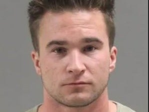 “Eres un buen chico y tienes una oportunidad”: Pareja afroamericana perdona al hombre que atacó su casa 