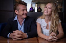 Sean Penn, con su hija Dylan, dirige de nuevo en "Flag Day"