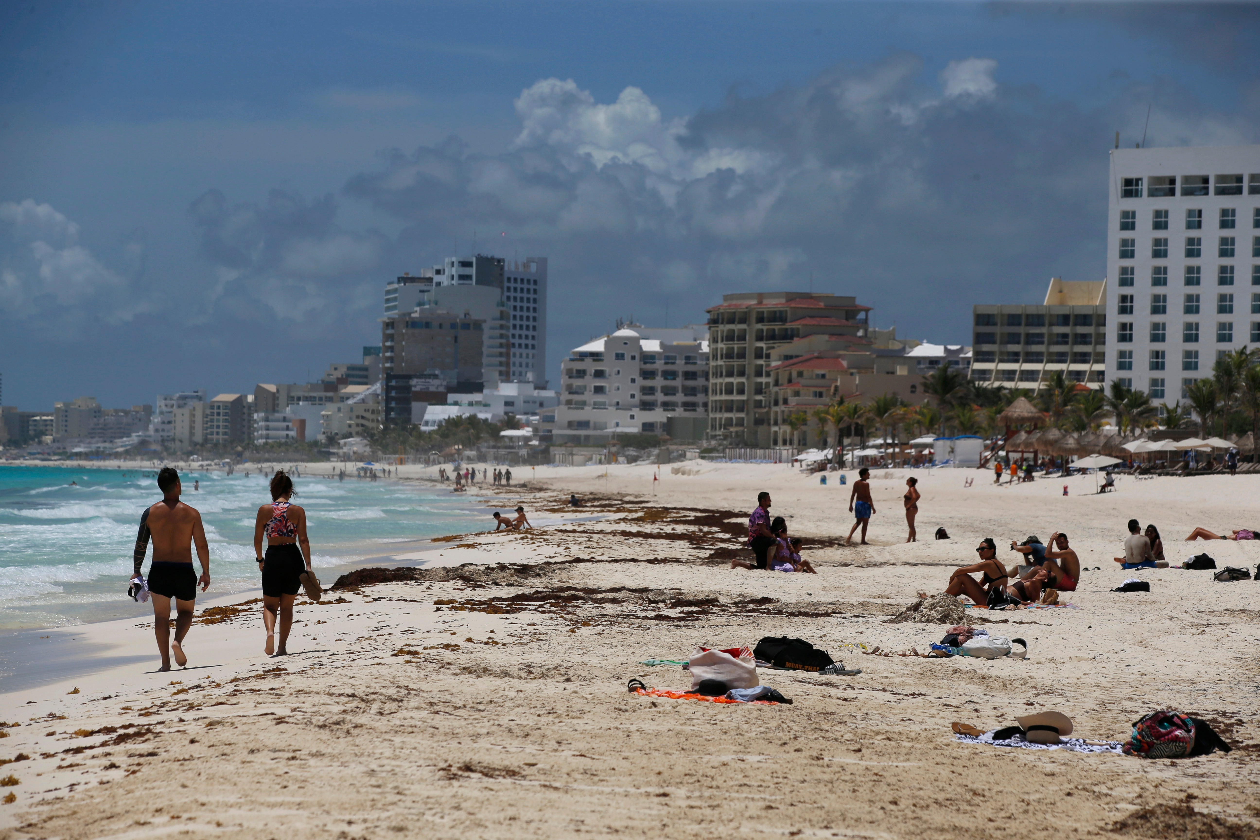 Turistas en Cancún, agosto 2021