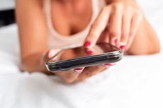 Trabajadoras sexuales como yo llevamos años siendo expulsadas de internet: perder a OnlyFans es la última gota