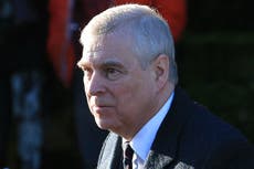 Un juez de EE.UU. dice que abogados del príncipe Andrés están complicando el caso relacionado con Epstein