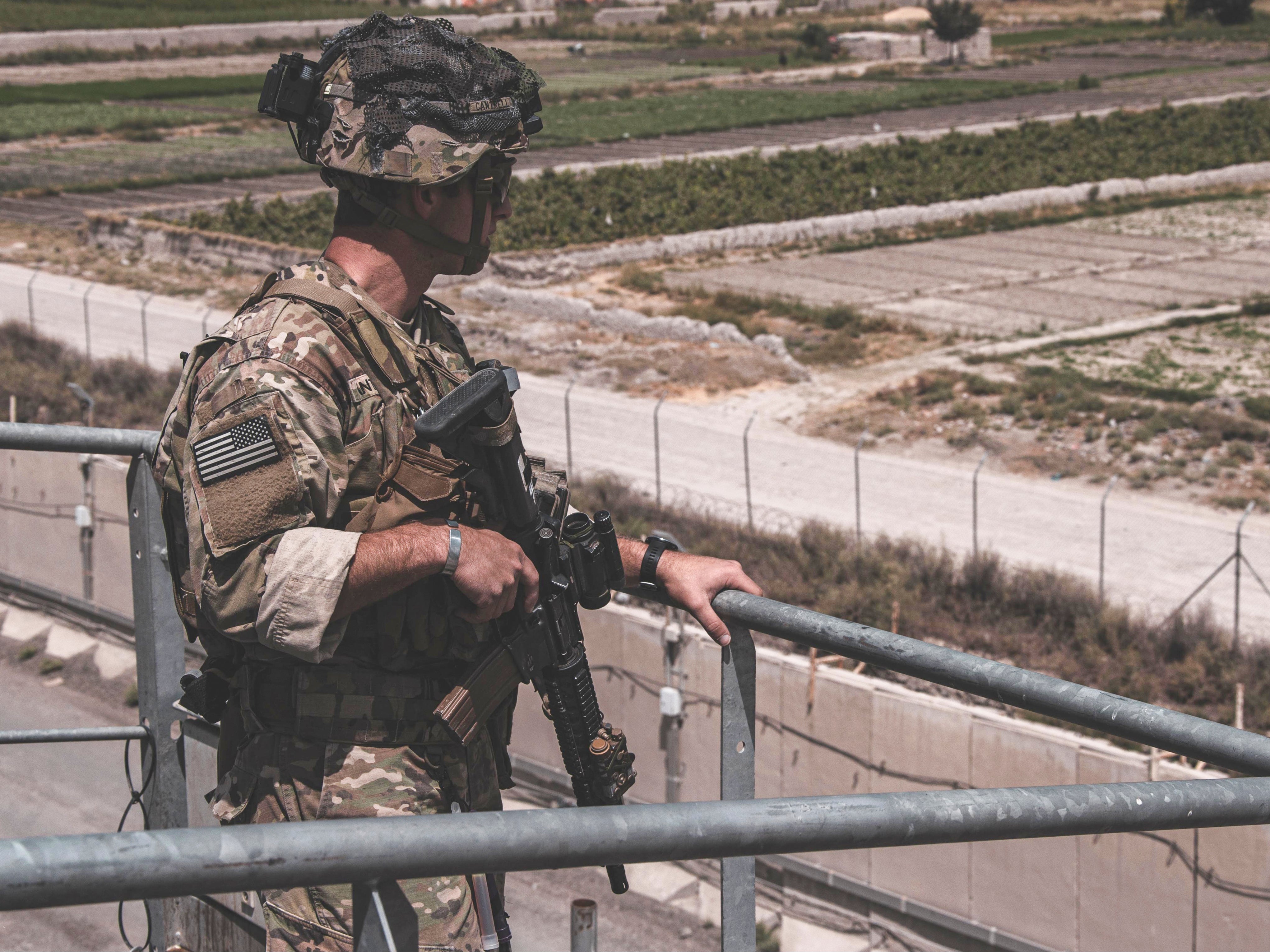 La fecha límite de Estados Unidos para salir de Afganistán “será del presidente, nadie más”, dice la Casa Blanca, mientras talibanes retroceden