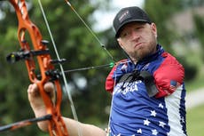 Juegos Paralímpicos: ¿Quién es el atleta del equipo de EE.UU. conocido como el arquero sin brazos?