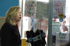 Florida: Debate de uso de mascarillas en aulas va a la corte