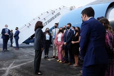 Investigan "síndrome habana" en demora de gira de Harris