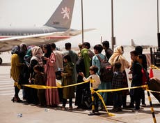 AP EXPLICA: Qué pasa con las evacuaciones de afganos