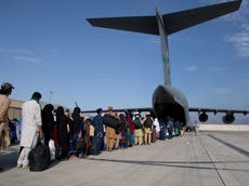 Niegan permiso para aterrizar en Kabul a un segundo grupo de legisladores estadounidenses