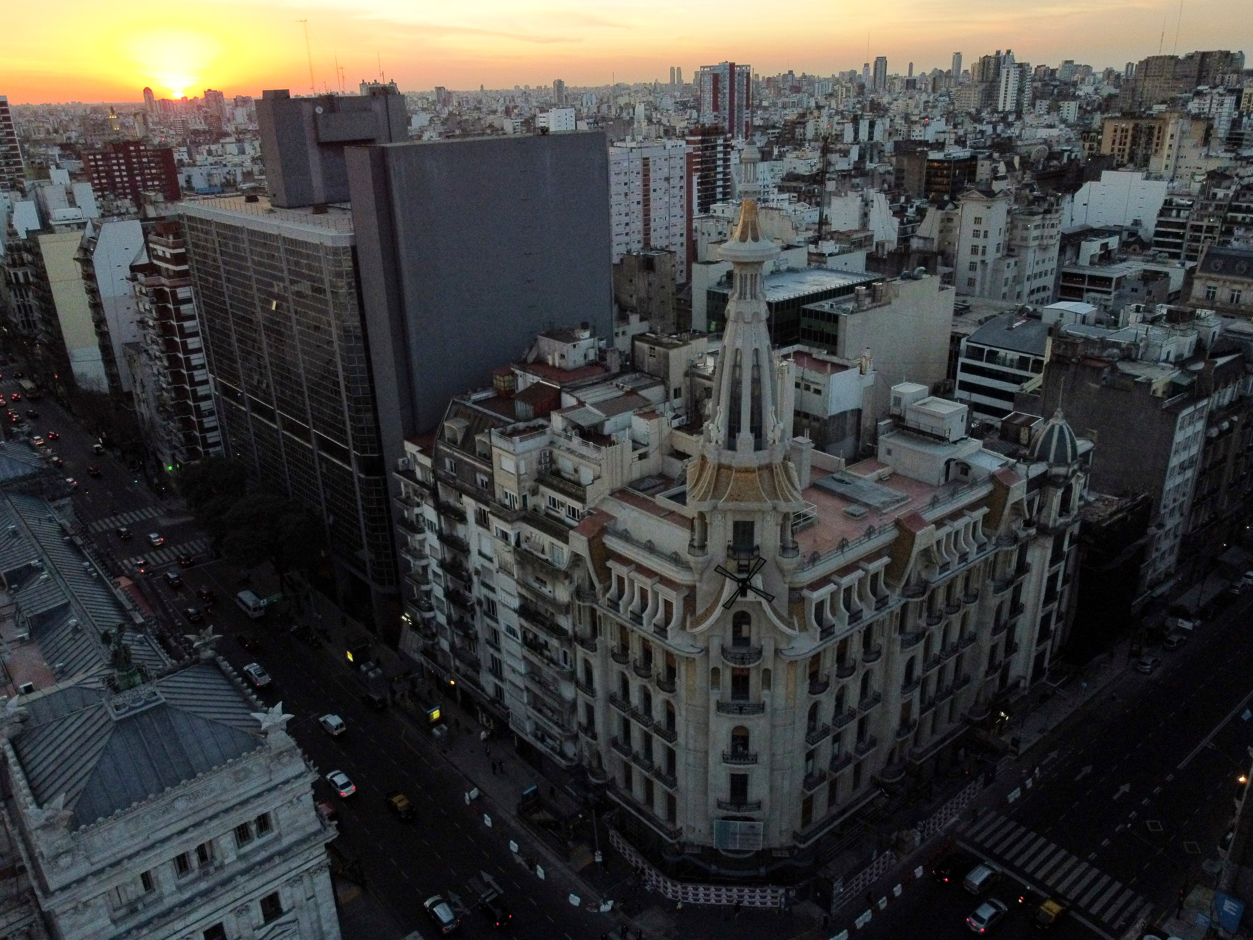 ARGENTINA-CONFITERIA DEL MOLINO