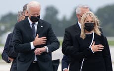 “¡Arde en el infierno!”: Biden enfrenta críticas de las familias de 13 soldados muertos del ataque al aeropuerto de Kabul