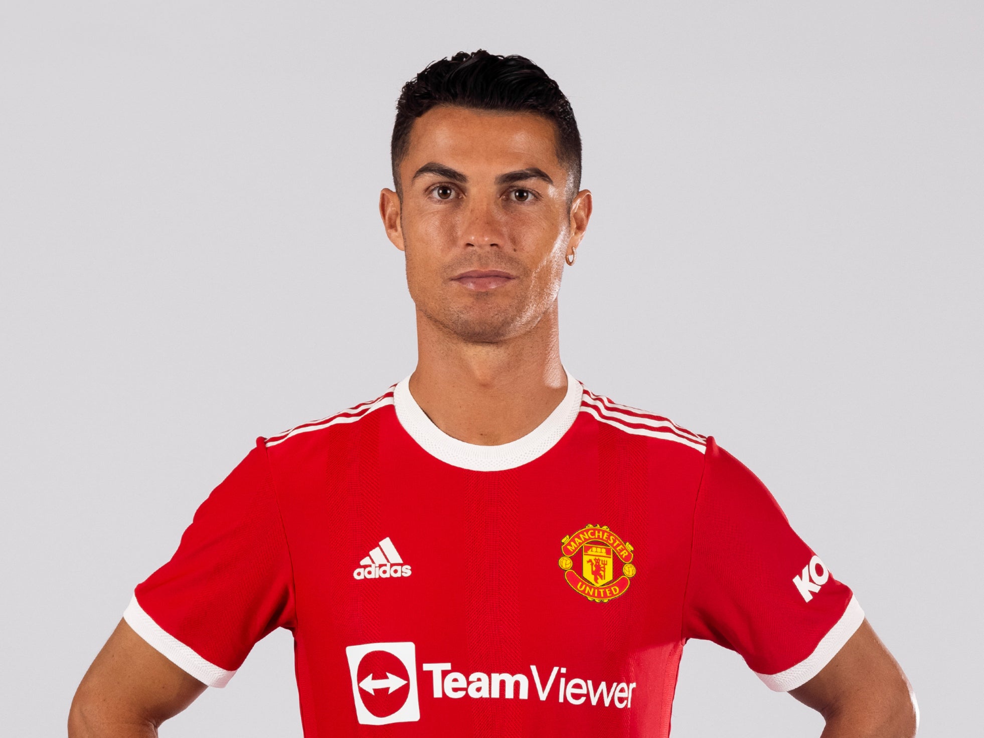 Cristiano Ronaldo: Manchester United enfrenta escasez de réplicas de camisetas debido a retrasos de Adidas