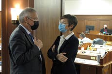 Alaska da premios de 49.000 dlls. para impulsar vacunación