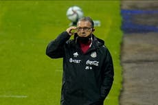 Por cirugía, Martino se pierde 2 partidos con México