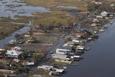 Piden a evacuados de Nueva Orleans por Ida que regresen