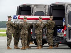 Madre del infante de marina asesinado en Afganistán invita a Trump al funeral tras criticar a Biden